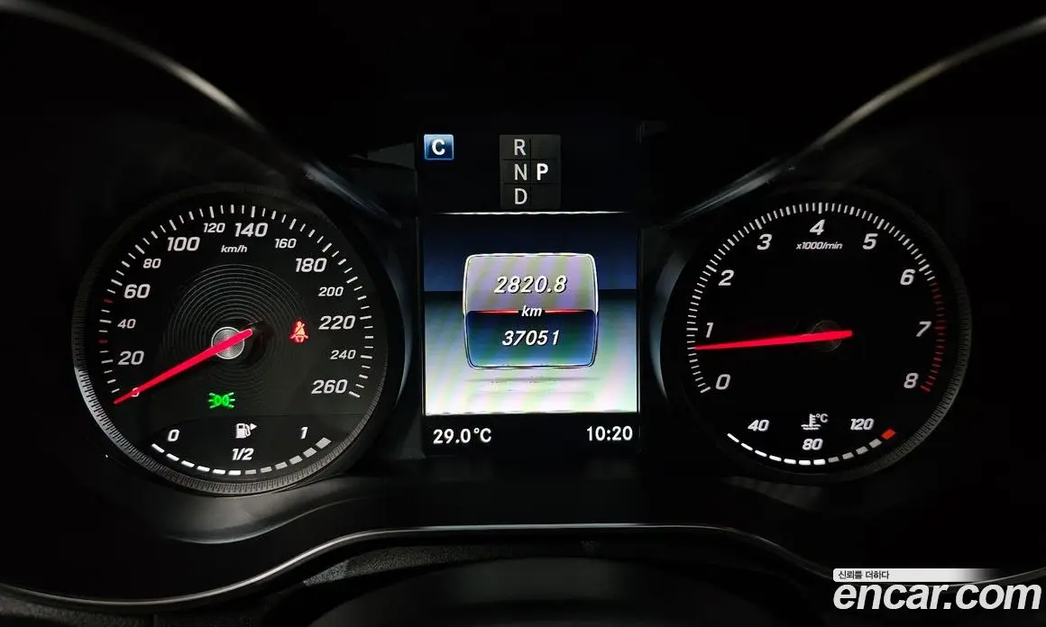 Mercedes-Benz GLC-Class 2019 2.0 автомат (гидро), фото 10 Mercedes-Benz GLC-Class 2019 2.0 автомат (гидро), фото 10