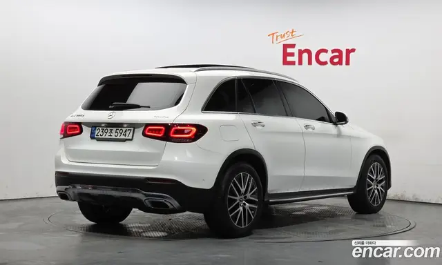 Mercedes-Benz GLC-Class 2021 1.9 автомат (гидро), миниатюра 2