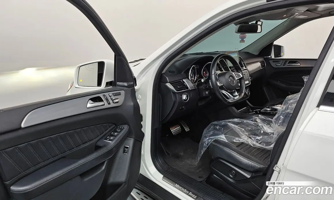 Mercedes-Benz GLE-Class 2018 3.0 автомат (гидро), фото 13 Mercedes-Benz GLE-Class 2018 3.0 автомат (гидро), фото 13