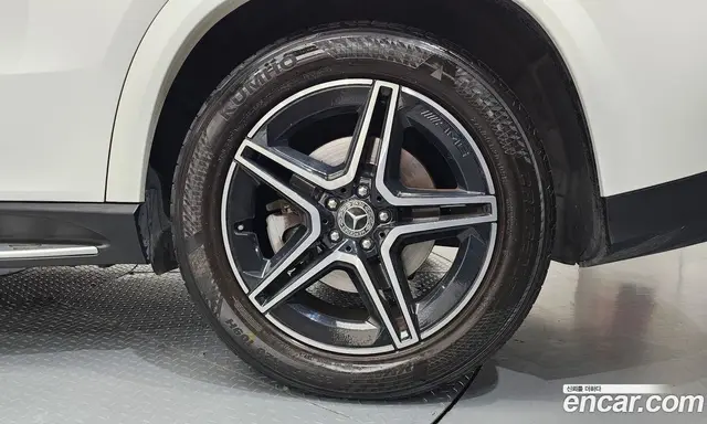 Mercedes-Benz GLE-Class 2021 2.9 автомат (гидро), миниатюра 7