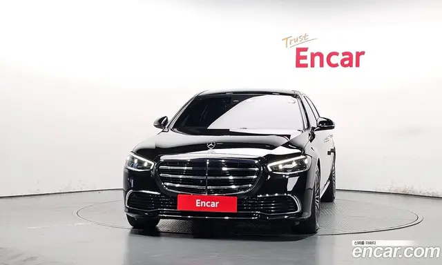 Mercedes-Benz S-Class 2024 3.0 автомат (гидро), миниатюра 3