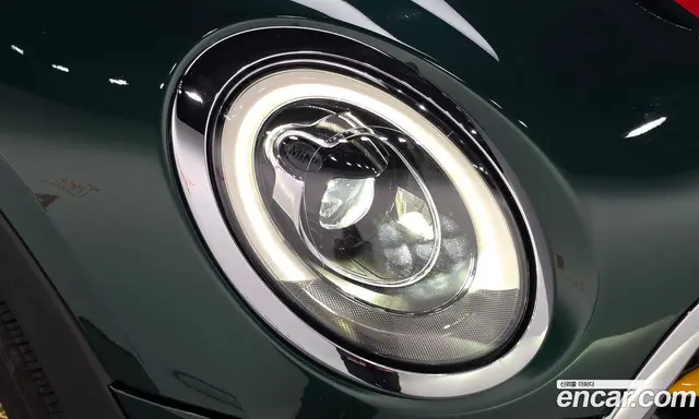 Mini Clubman 2018 2.0 автомат (гидро), миниатюра 8 Mini Clubman 2018 2.0 автомат (гидро), миниатюра 8