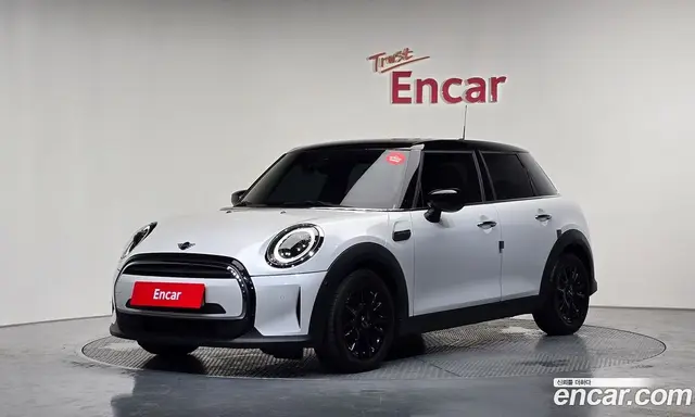 Mini Cooper, 2023, 21 132 км