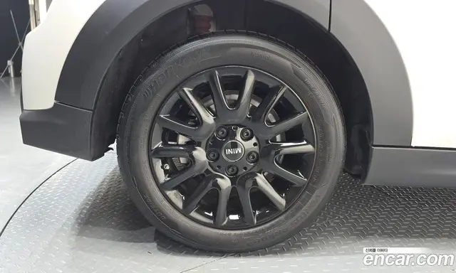 Mini Cooper 2023 1.5 автомат (гидро), миниатюра 5