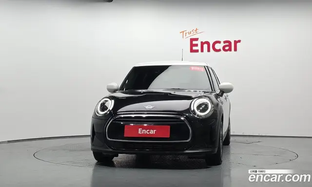 Mini Cooper 2023 1.5 автомат (гидро), миниатюра 2