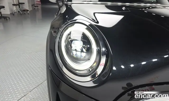 Mini Cooper 2023 1.5 автомат (гидро), миниатюра 7