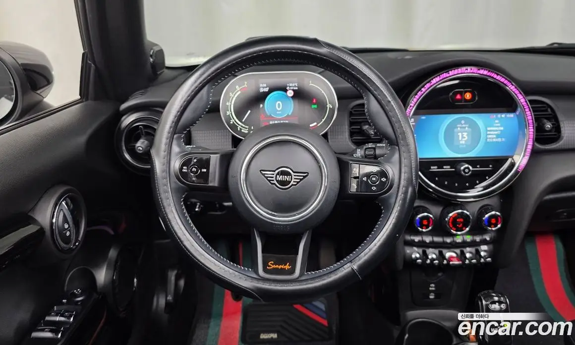 Mini Cooper Convertible 2023 2.0 автомат (гидро), фото 19 Mini Cooper Convertible 2023 2.0 автомат (гидро), фото 19