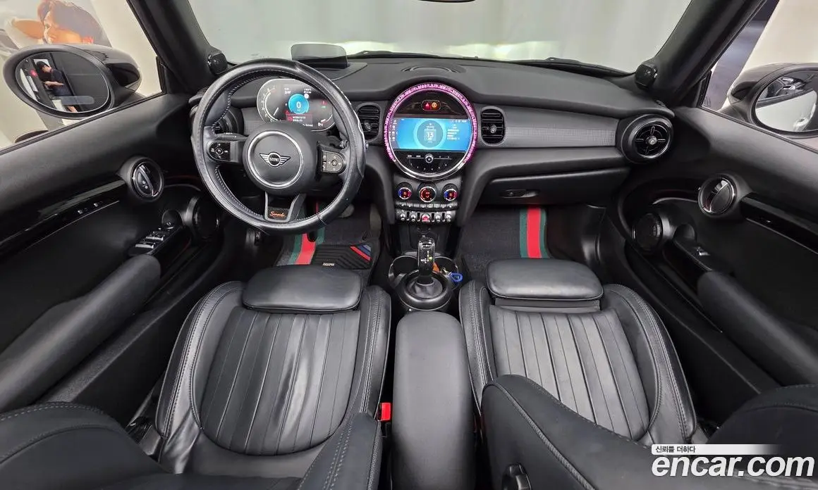 Mini Cooper Convertible 2023 2.0 автомат (гидро), фото 10 Mini Cooper Convertible 2023 2.0 автомат (гидро), фото 10