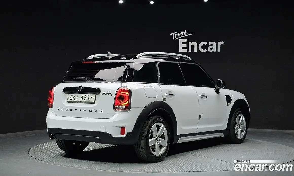Mini Countryman 2017 2.0 автомат (гидро), фото 2 Mini Countryman 2017 2.0 автомат (гидро), фото 2