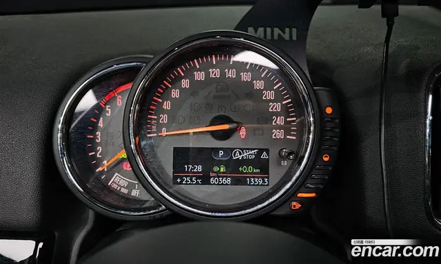 Mini Countryman 2017 2.0 автомат (гидро), миниатюра 11 Mini Countryman 2017 2.0 автомат (гидро), миниатюра 11