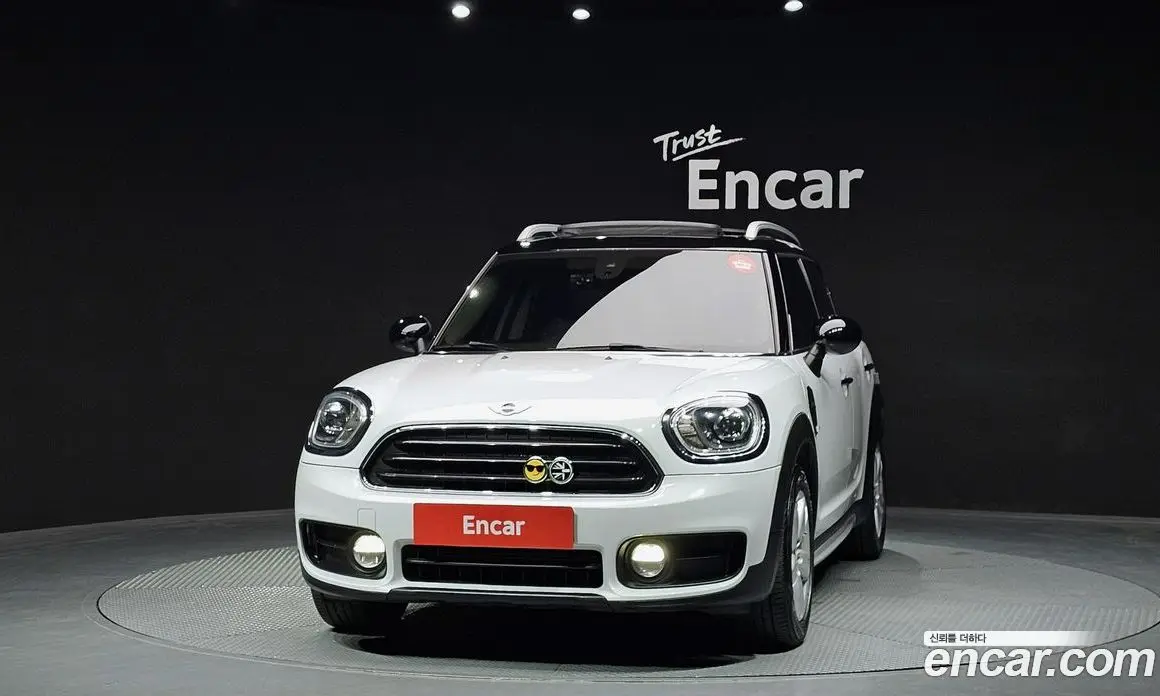 Mini Countryman 2017 2.0 автомат (гидро), фото 3 Mini Countryman 2017 2.0 автомат (гидро), фото 3
