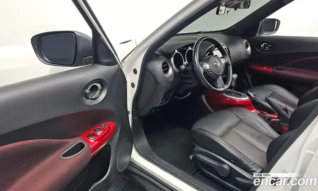 Nissan Juke 2017 1.6 автомат (гидро), миниатюра 10