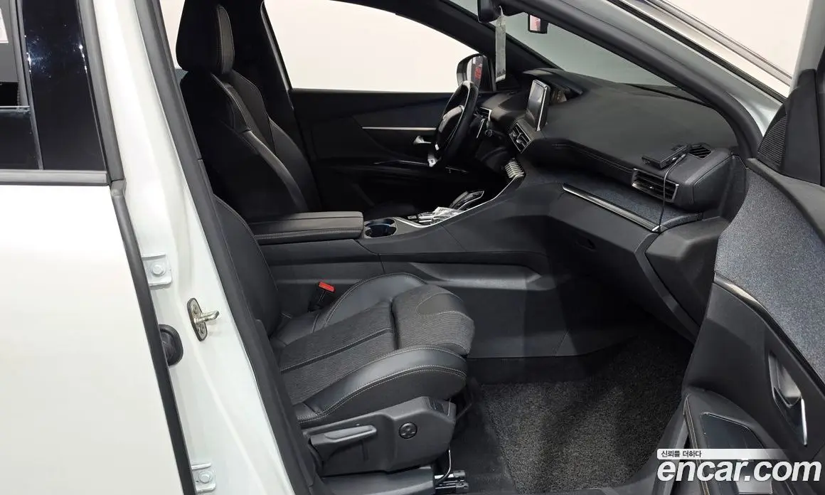 Peugeot 5008 2020 1.5 автомат (гидро), фото 16 Peugeot 5008 2020 1.5 автомат (гидро), фото 16