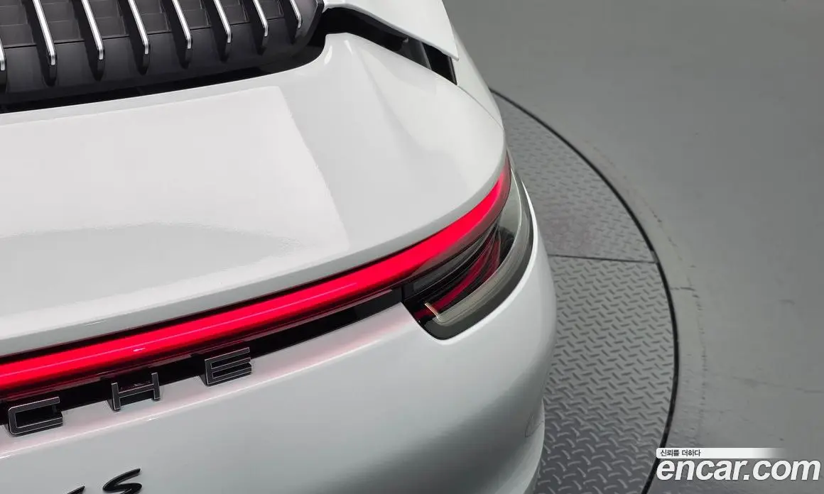 Porsche 911 2020 3.0 автомат (гидро), фото 8 Porsche 911 2020 3.0 автомат (гидро), фото 8