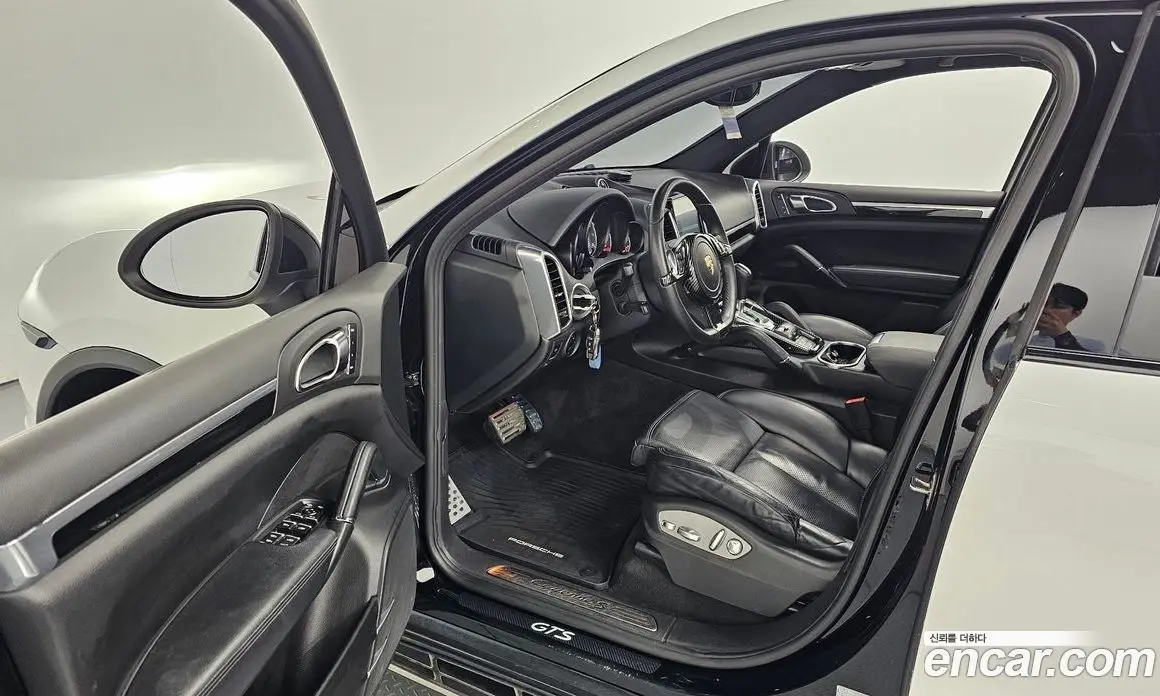 Porsche Cayenne 2012 4.8 автомат (гидро), фото 13 Porsche Cayenne 2012 4.8 автомат (гидро), фото 13