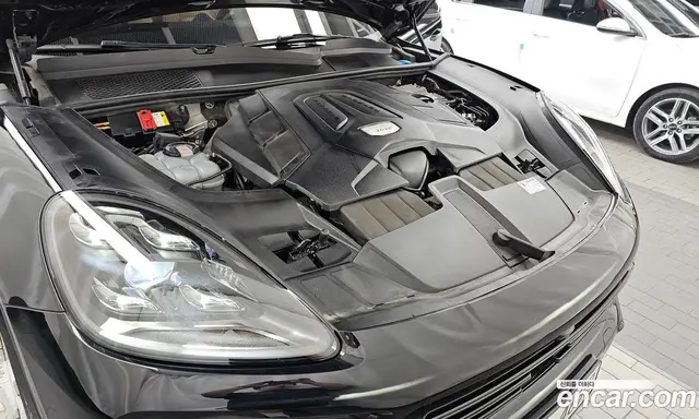 Porsche Cayenne 2021 3.0 автомат (гидро), миниатюра 6