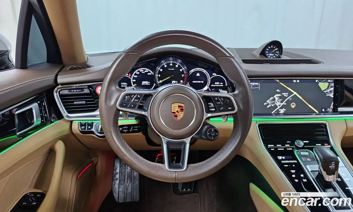 Porsche Panamera 2018 2.9 автомат (гидро), фото 13