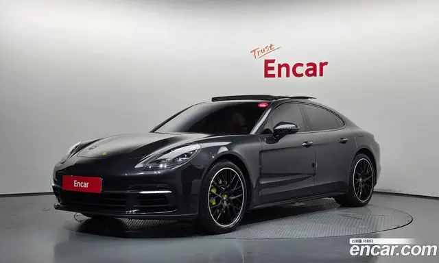 Porsche Panamera, 2018, 102 636 км