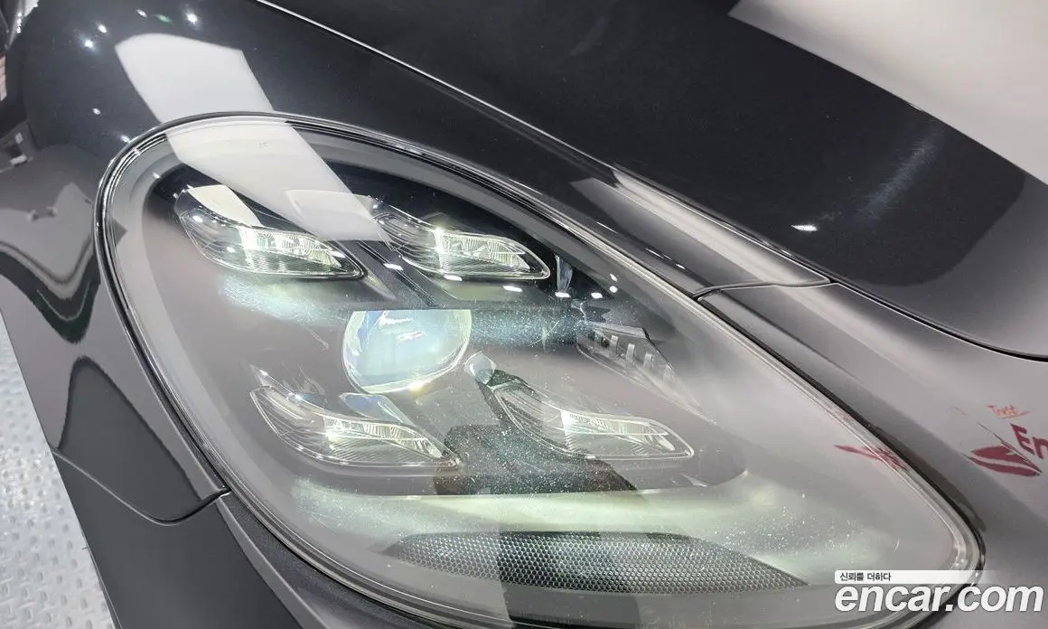 Porsche Panamera 2018 2.9 автомат (гидро), фото 8 Porsche Panamera 2018 2.9 автомат (гидро), фото 8