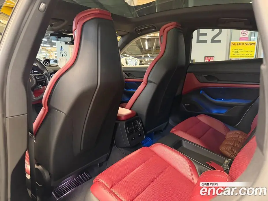 Porsche Taycan 2021 1.0 автомат (гидро), фото 14 Porsche Taycan 2021 1.0 автомат (гидро), фото 14