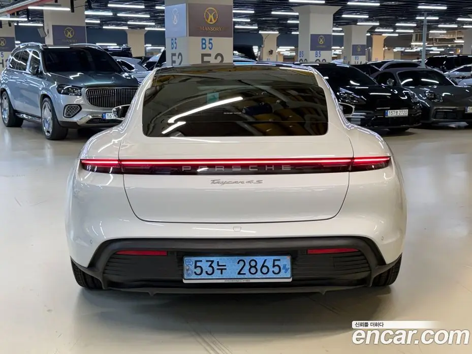 Porsche Taycan 2021 1.0 автомат (гидро), фото 3 Porsche Taycan 2021 1.0 автомат (гидро), фото 3