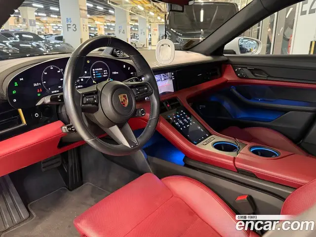 Porsche Taycan 2021 1.0 автомат (гидро), миниатюра 6 Porsche Taycan 2021 1.0 автомат (гидро), миниатюра 6