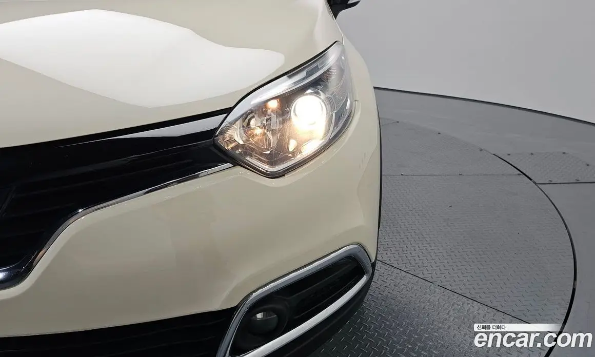 Renault (Samsung) QM3 2015 1.5 автомат (гидро), фото 8 Renault (Samsung) QM3 2015 1.5 автомат (гидро), фото 8