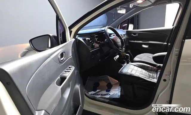 Renault (Samsung) QM3 2017 1.5 автомат (гидро), миниатюра 12