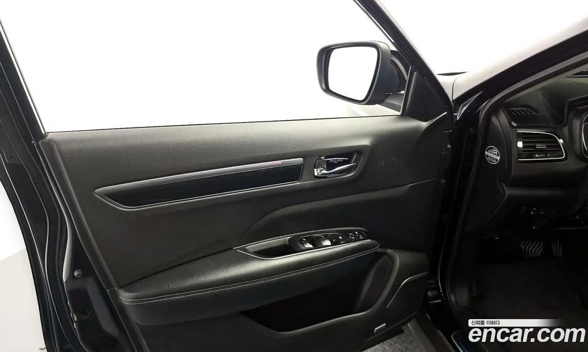 Renault (Samsung) QM6 2016 2.0 автомат (гидро), фото 14 Renault (Samsung) QM6 2016 2.0 автомат (гидро), фото 14