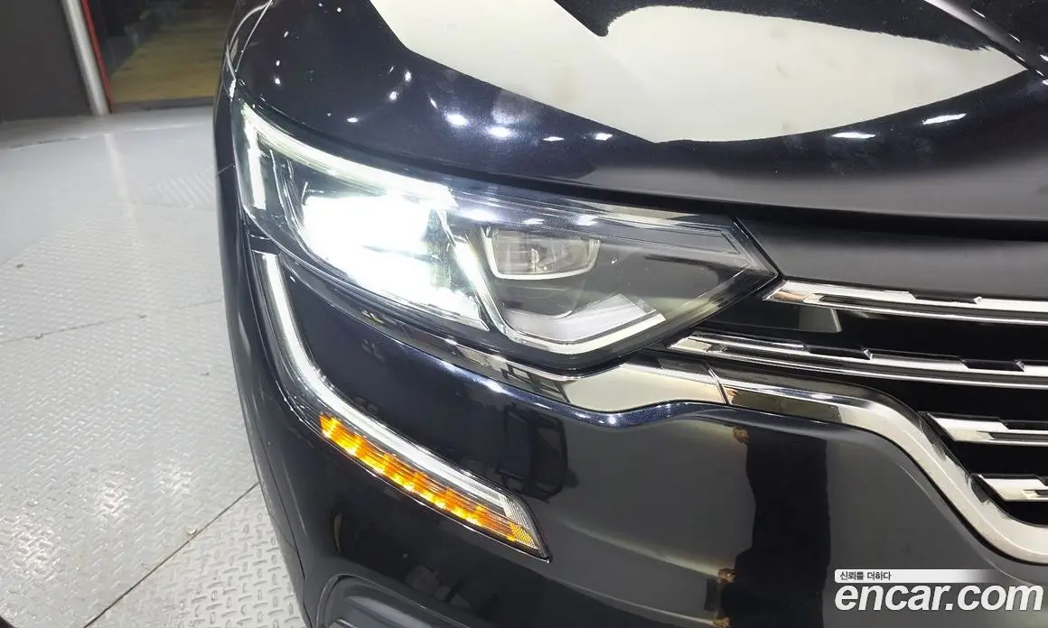 Renault (Samsung) QM6 2016 2.0 автомат (гидро), фото 8 Renault (Samsung) QM6 2016 2.0 автомат (гидро), фото 8