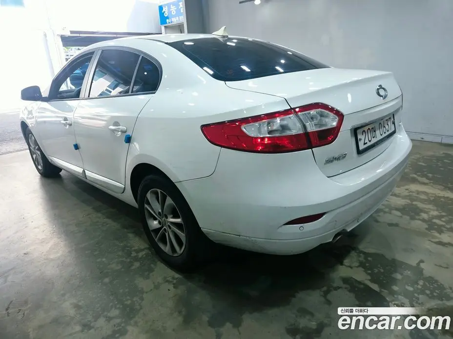 Renault (Samsung) SM3 2016 1.6 автомат (гидро), фото 5 Renault (Samsung) SM3 2016 1.6 автомат (гидро), фото 5