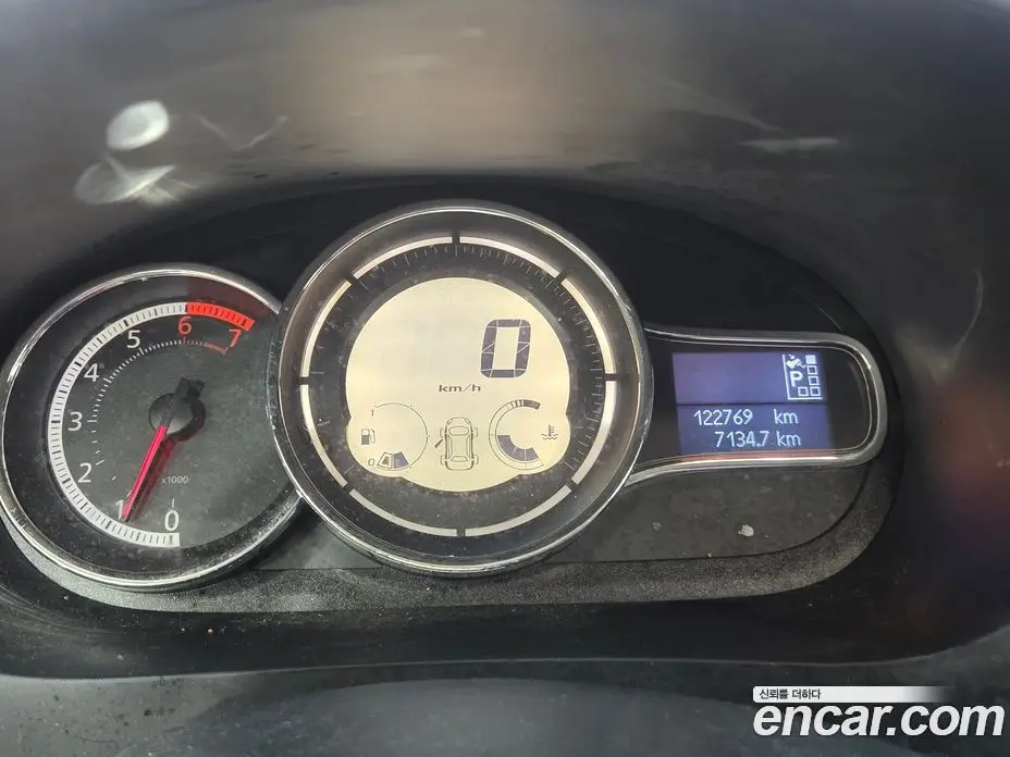 Renault (Samsung) SM3 2016 1.6 автомат (гидро), фото 7 Renault (Samsung) SM3 2016 1.6 автомат (гидро), фото 7