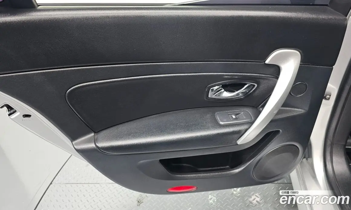 Renault (Samsung) SM5 2015 2.0 автомат (гидро), фото 15 Renault (Samsung) SM5 2015 2.0 автомат (гидро), фото 15