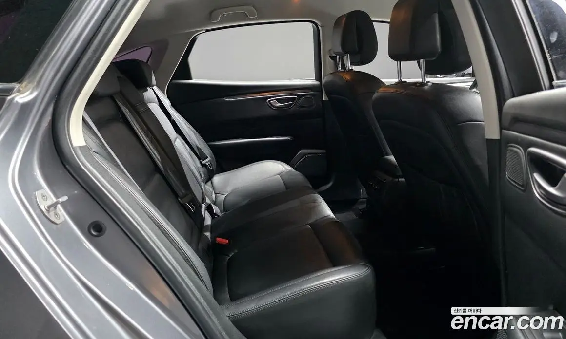 Renault (Samsung) SM6 2016 2.0 автомат (гидро), фото 16 Renault (Samsung) SM6 2016 2.0 автомат (гидро), фото 16