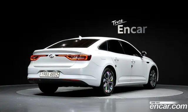 Renault (Samsung) SM6 2018 1.5 автомат (гидро), миниатюра 2