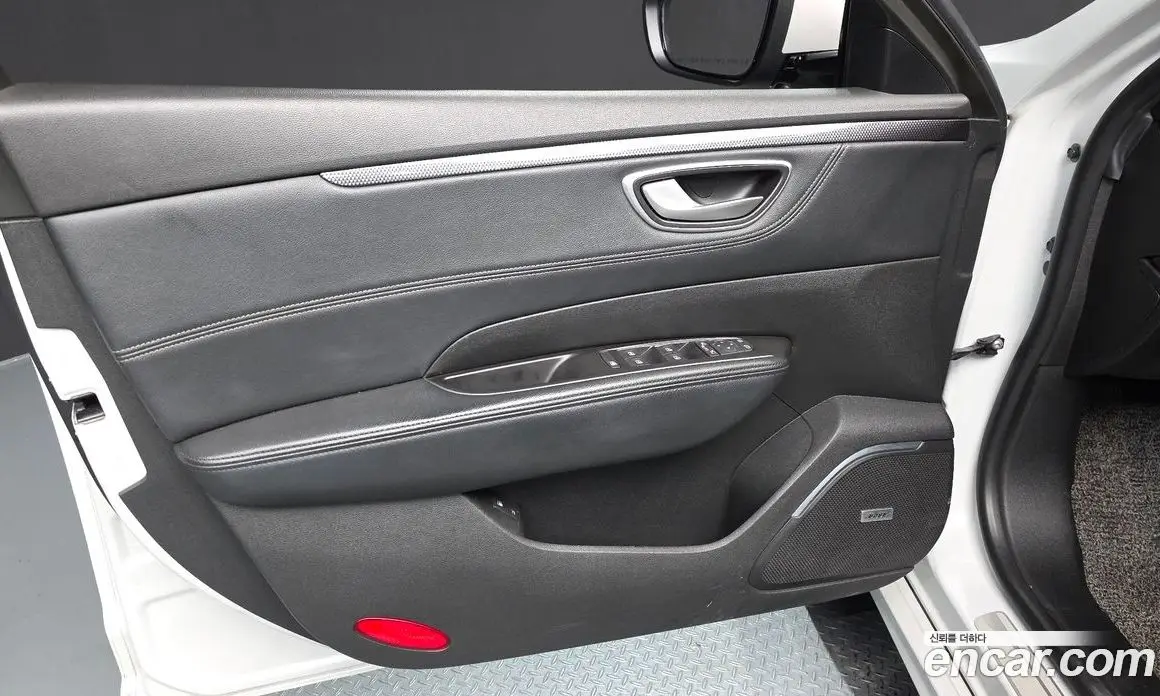 Renault (Samsung) SM6 2018 1.5 автомат (гидро), фото 14