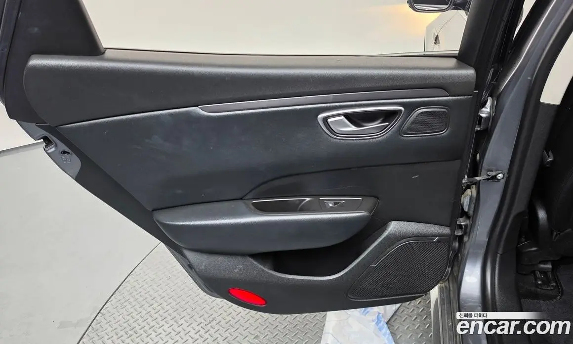 Renault (Samsung) SM6 2018 2.0 автомат (гидро), фото 15