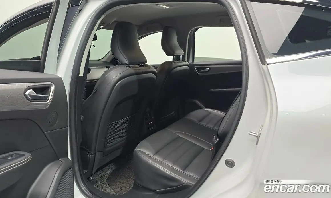 Renault (Samsung) XM3 2023 1.6 автомат (гидро), фото 17