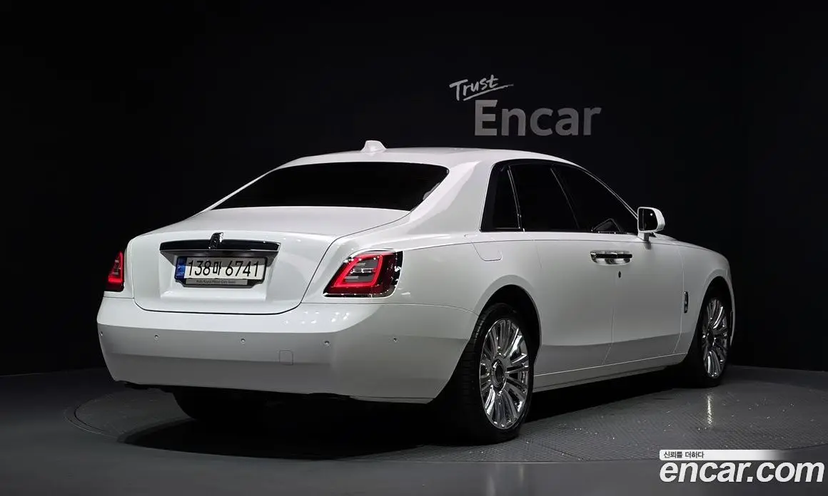 Rolls-Royce Ghost 2021 6.7 автомат (гидро), фото 2 Rolls-Royce Ghost 2021 6.7 автомат (гидро), фото 2
