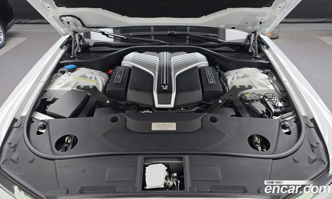 Rolls-Royce Ghost 2021 6.7 автомат (гидро), фото 6 Rolls-Royce Ghost 2021 6.7 автомат (гидро), фото 6