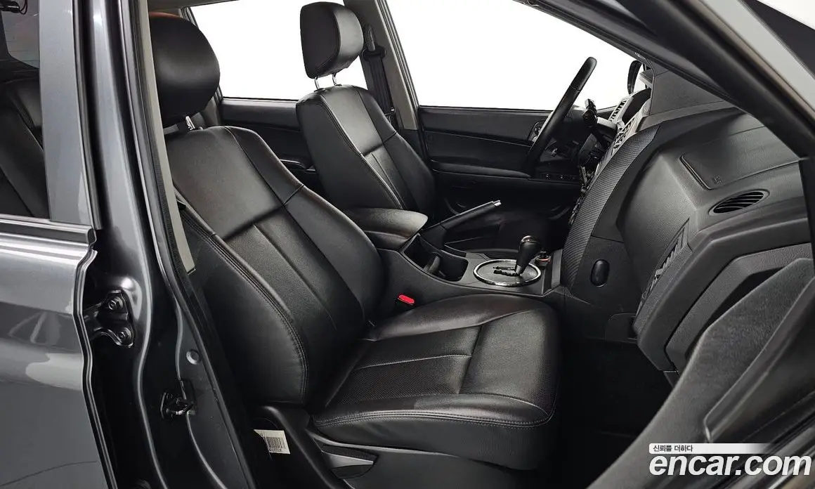 SsangYong Korando 2015 2.0 автомат (гидро), фото 16