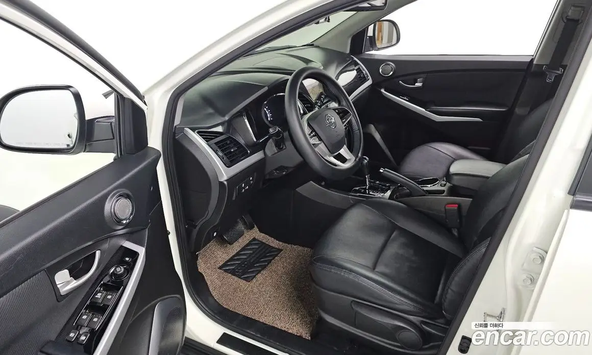 SsangYong Korando 2017 2.2 автомат (гидро), фото 13 SsangYong Korando 2017 2.2 автомат (гидро), фото 13