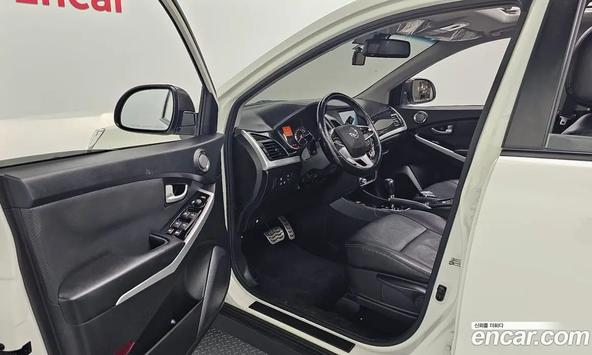 SsangYong Korando 2017 2.2 автомат (гидро), фото 16 SsangYong Korando 2017 2.2 автомат (гидро), фото 16