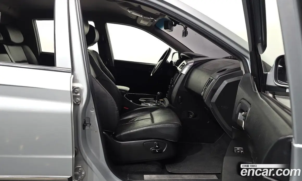 SsangYong Korando 2017 2.2 автомат (гидро), фото 17 SsangYong Korando 2017 2.2 автомат (гидро), фото 17