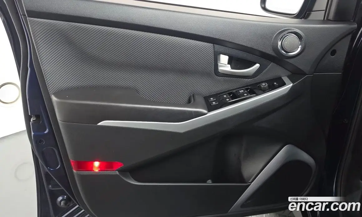 SsangYong Korando 2018 2.2 автомат (гидро), фото 14
