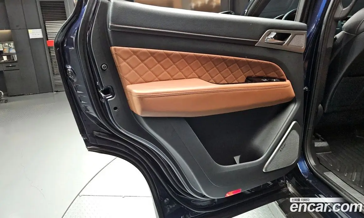 SsangYong Rexton 2017 2.2 автомат (гидро), фото 15 SsangYong Rexton 2017 2.2 автомат (гидро), фото 15