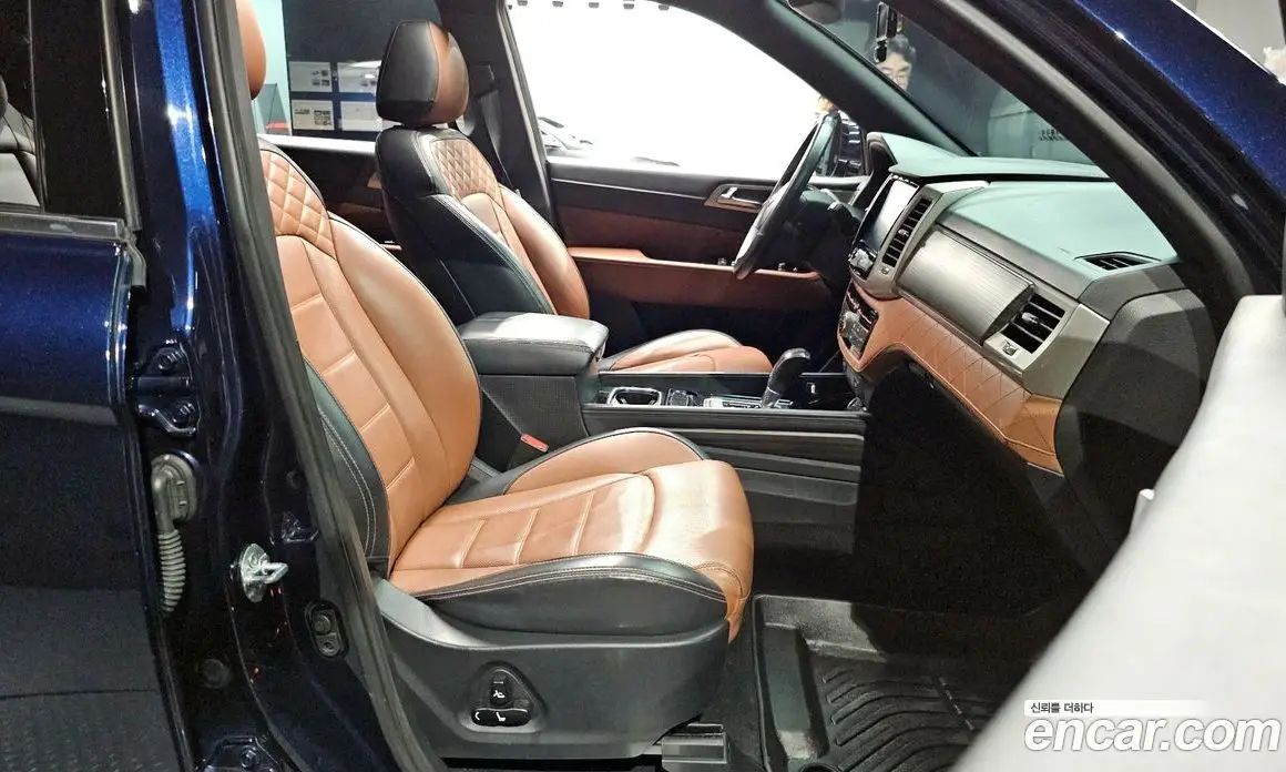 SsangYong Rexton 2017 2.2 автомат (гидро), фото 18 SsangYong Rexton 2017 2.2 автомат (гидро), фото 18