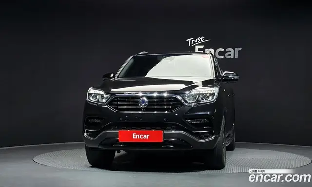 SsangYong Rexton 2017 2.2 автомат (гидро), миниатюра 3 SsangYong Rexton 2017 2.2 автомат (гидро), миниатюра 3