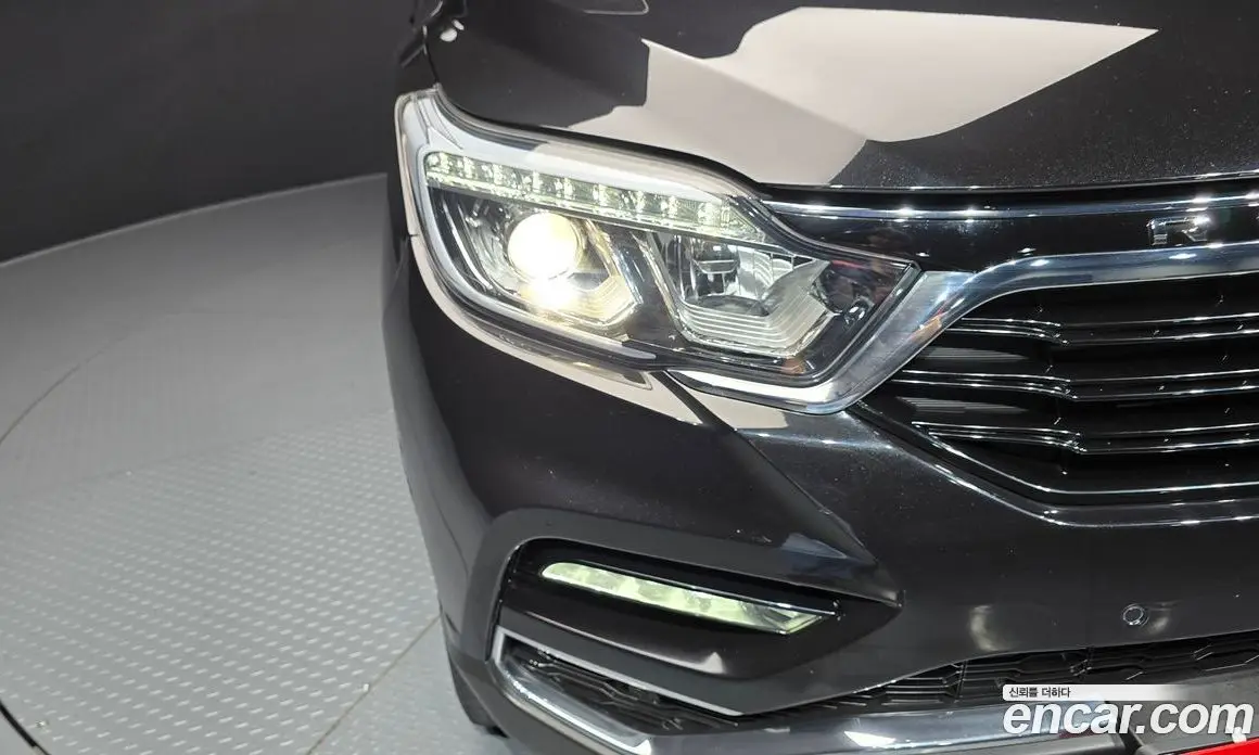 SsangYong Rexton 2017 2.2 автомат (гидро), фото 8 SsangYong Rexton 2017 2.2 автомат (гидро), фото 8