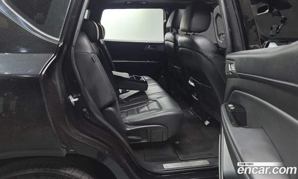 SsangYong Rexton 2018 2.2 автомат (гидро), фото 17